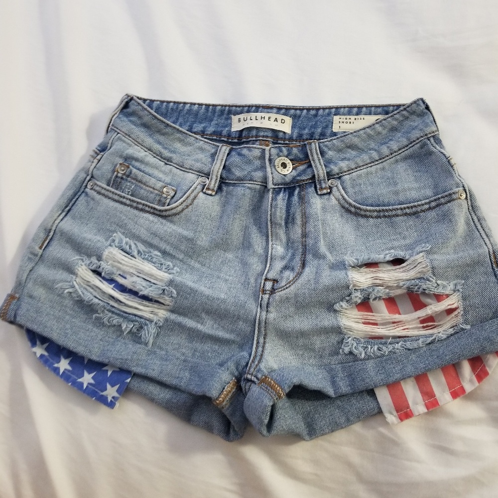 Bullhead High Rise Shorts